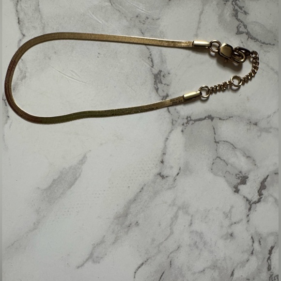 Ana Luisa Herringbone Bracelet 7” NWOT with dust pouch. - Picture 3 of 9